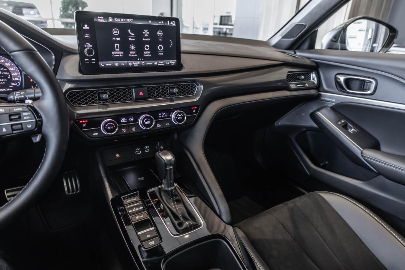 2025 Acura Integra - Image 21