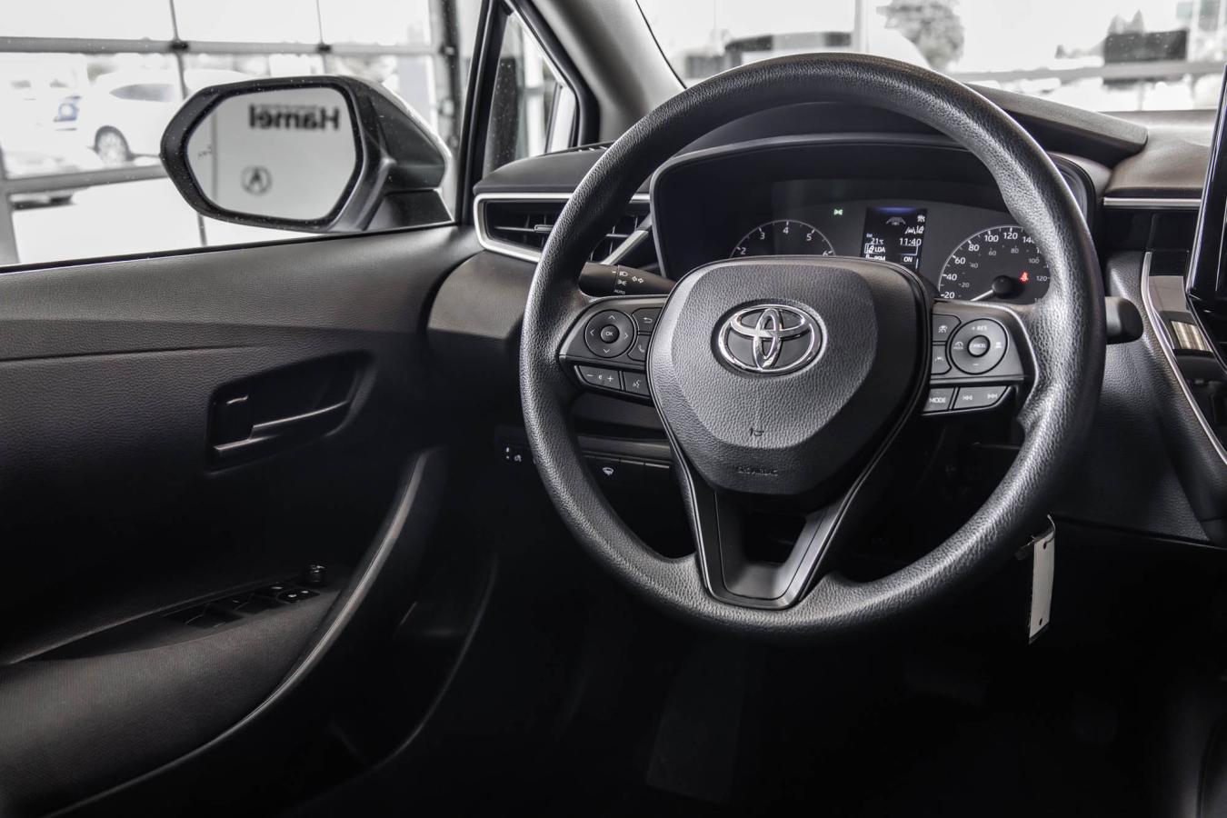 2023 Toyota Corolla - Image 29
