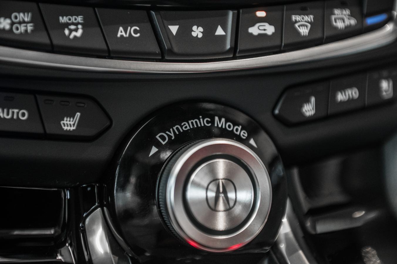 2025 Acura TLX - Image 24