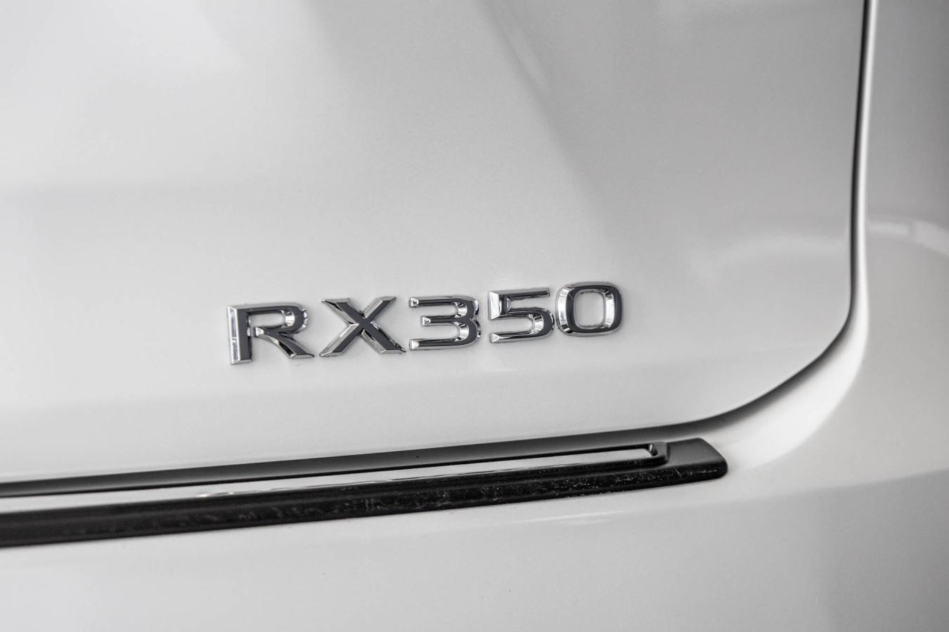 2020 Lexus RX 350 - Image 10