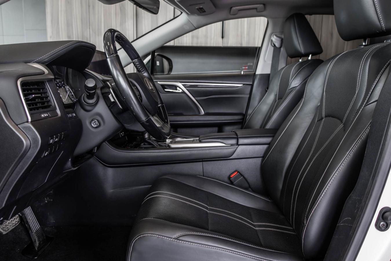 2020 Lexus RX 350 - Image 15