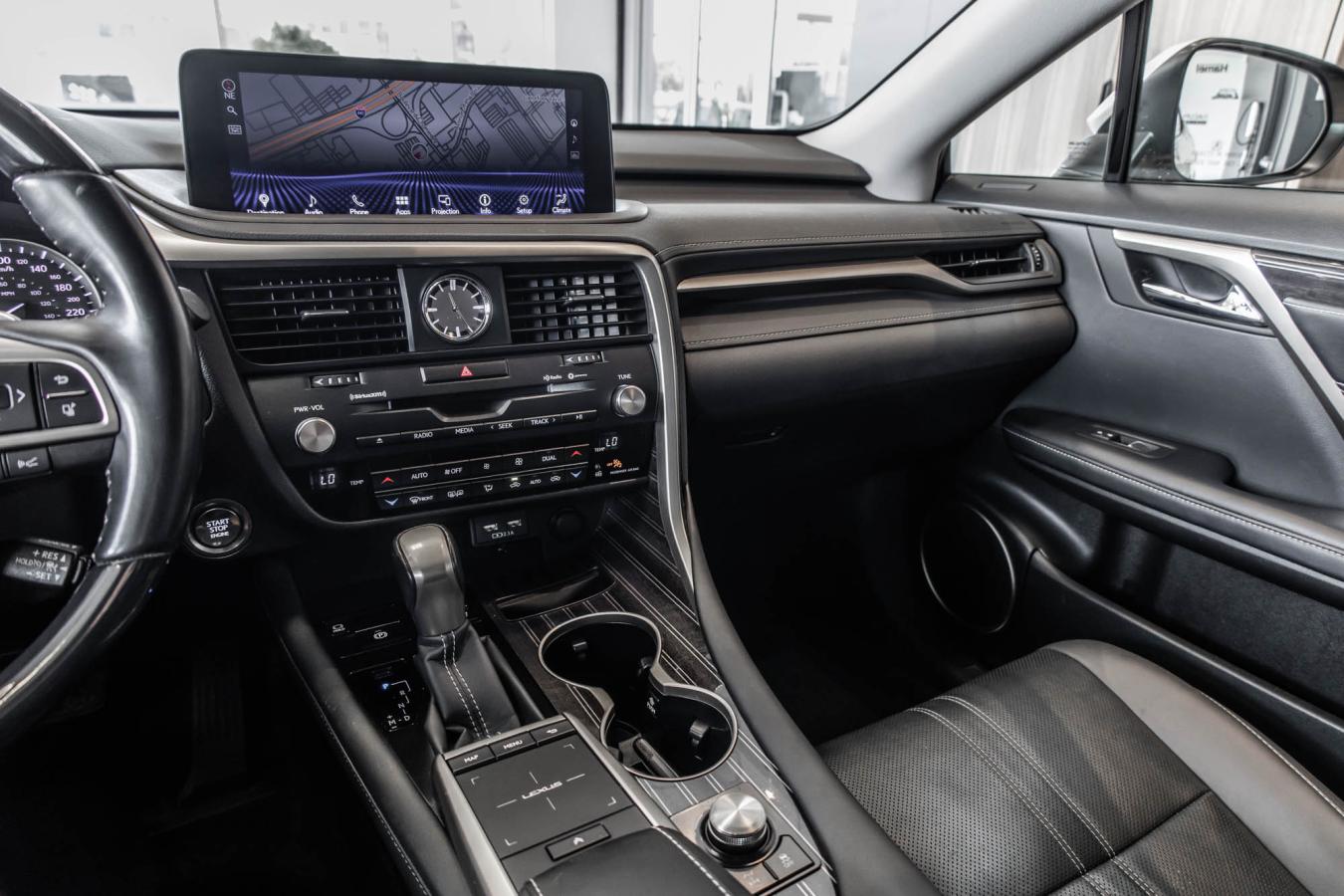 2020 Lexus RX 350 - Image 24