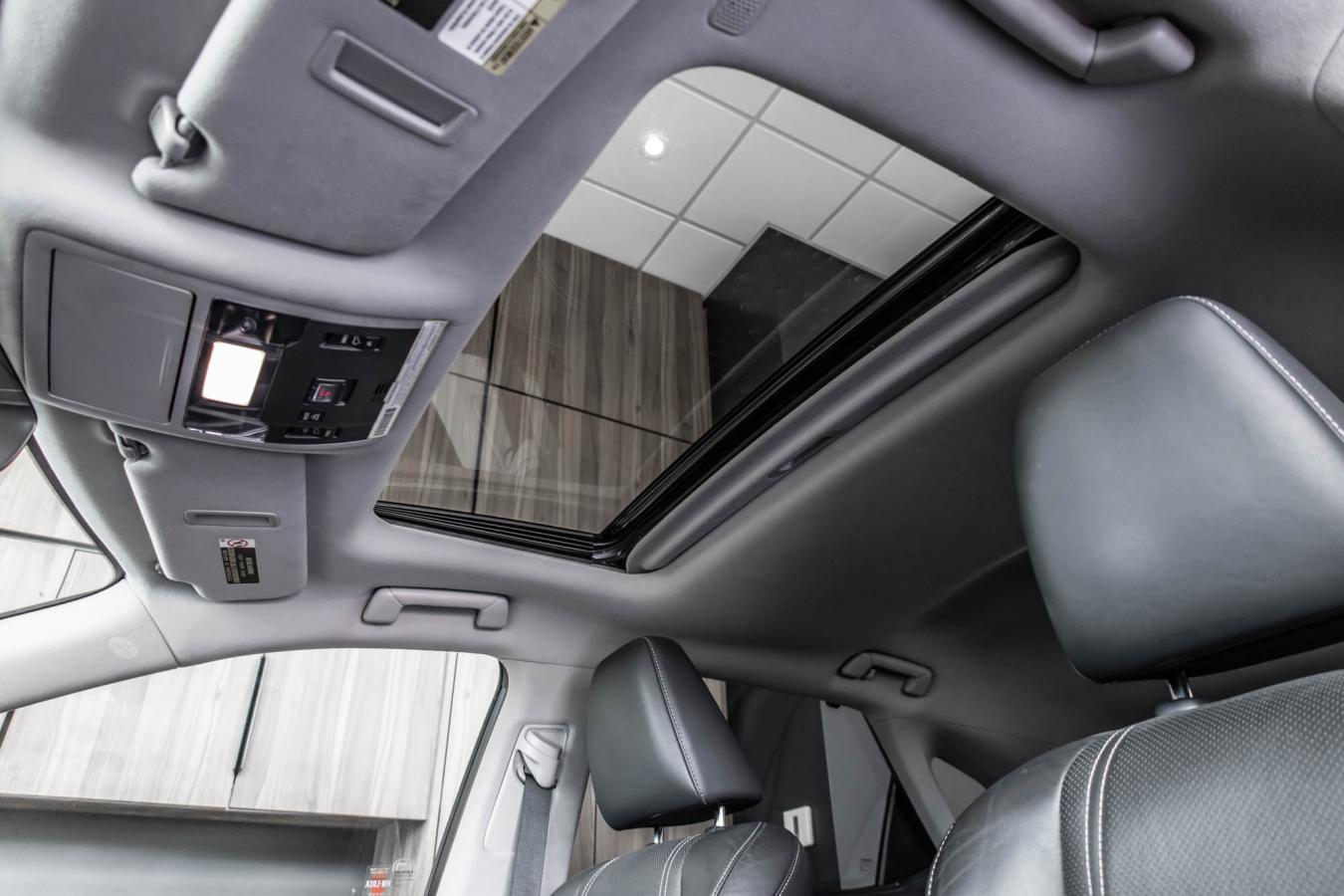 2020 Lexus RX 350 - Image 32