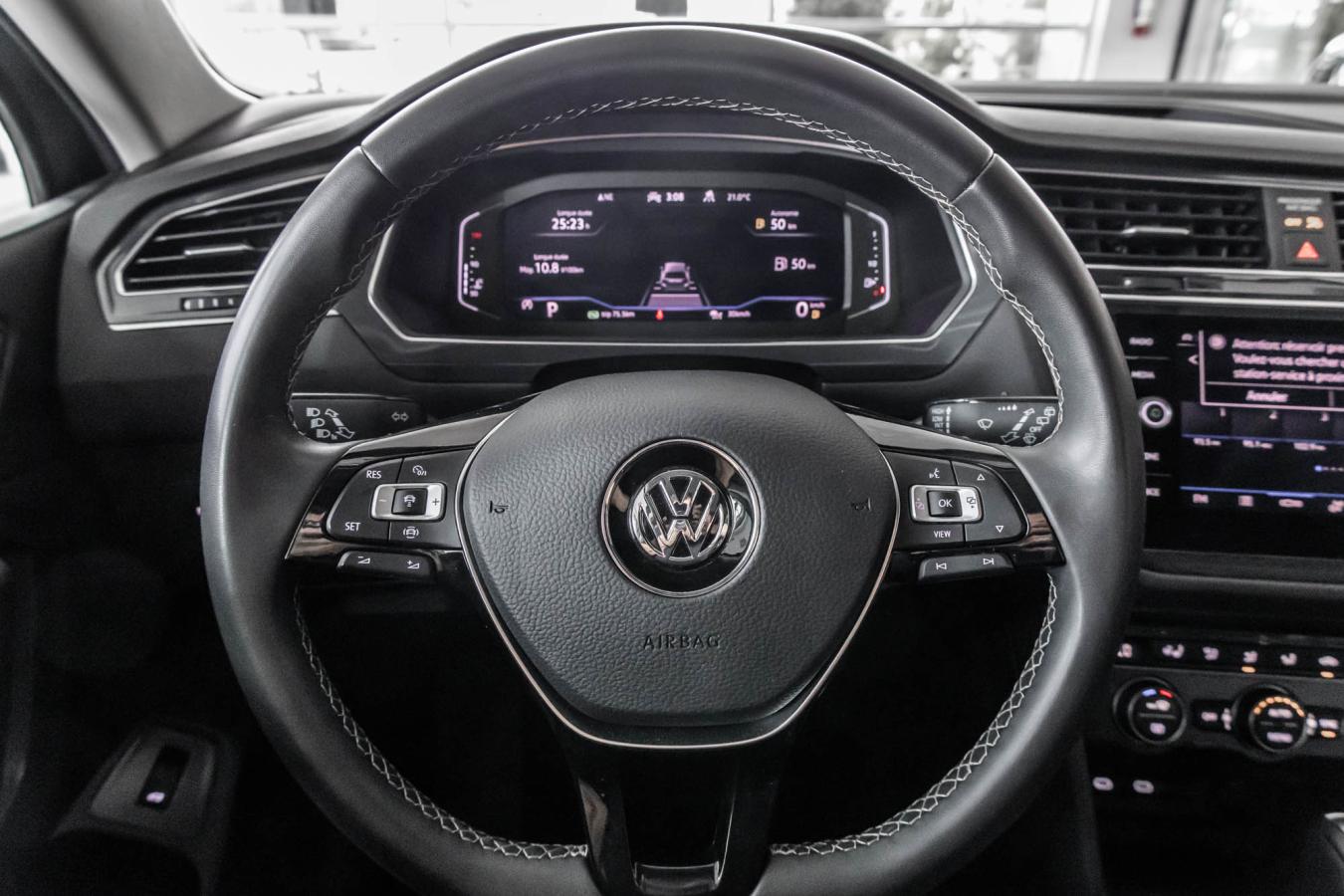 2021 Volkswagen Tiguan - Image 17