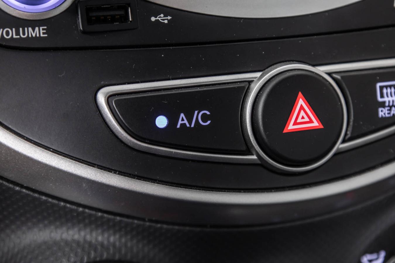 2012 Hyundai Accent - Image 21