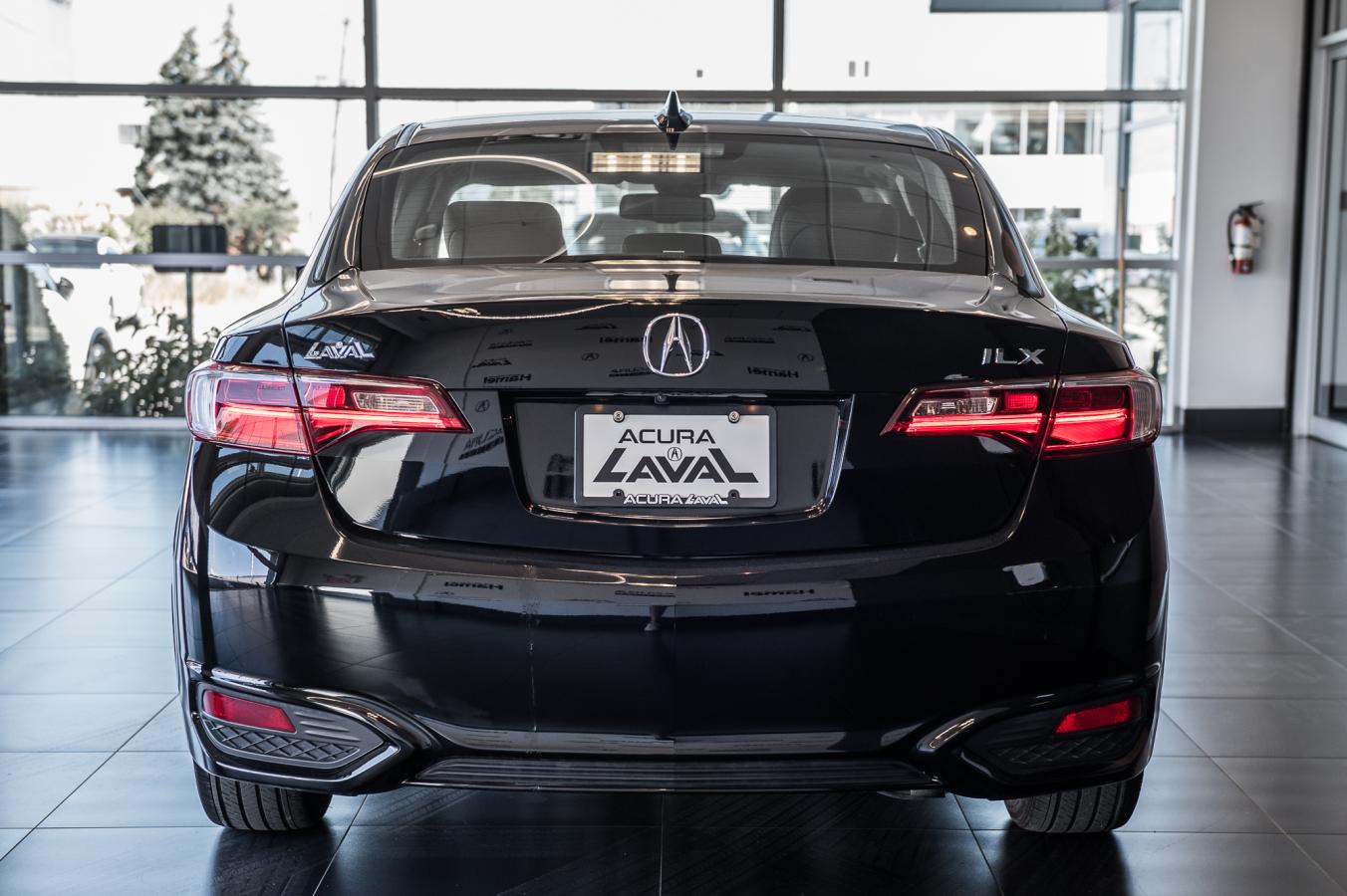 2016 Acura ILX - Image 7
