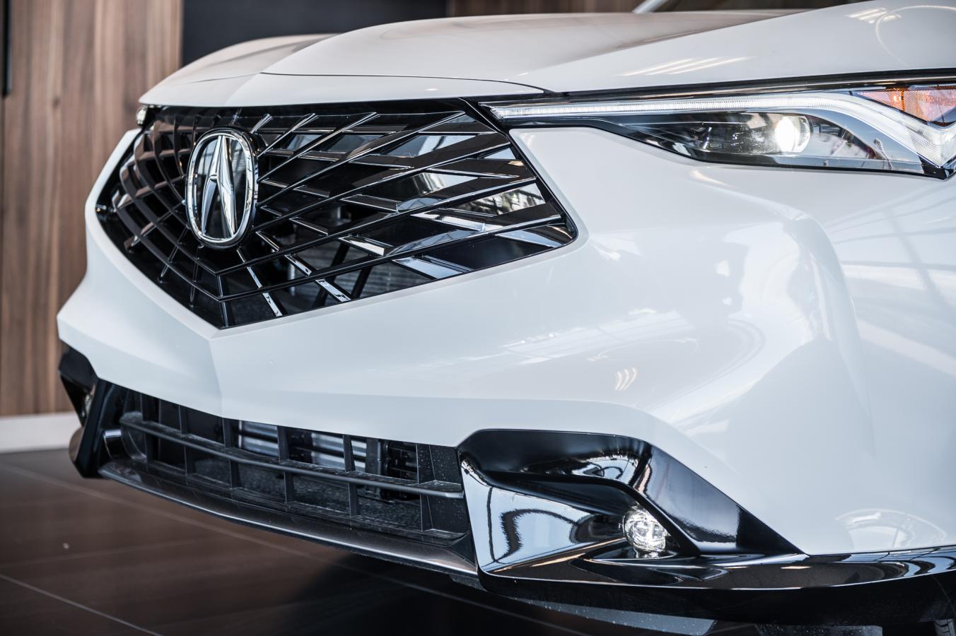 2025 Acura ADX - Image 4