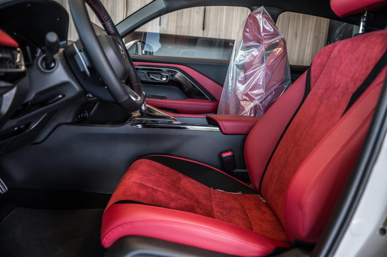 2025 Acura ADX - Image 13