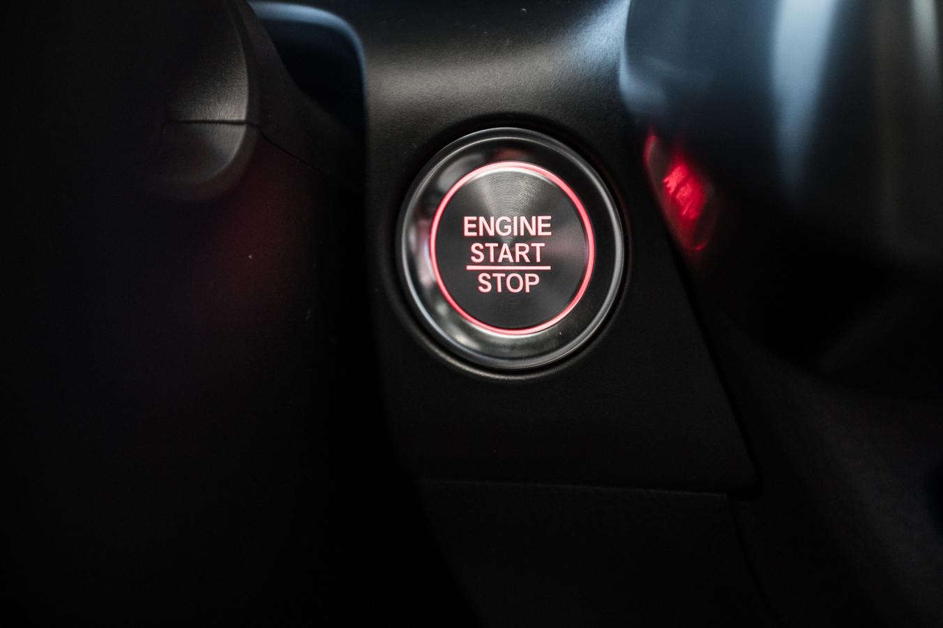 2025 Acura ADX - Image 20