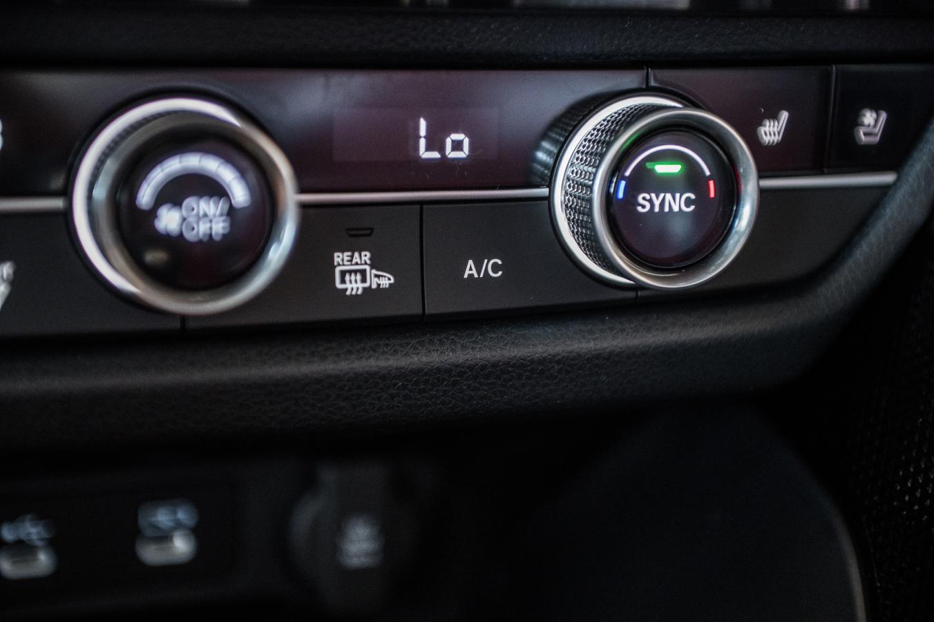 2025 Acura ADX - Image 24