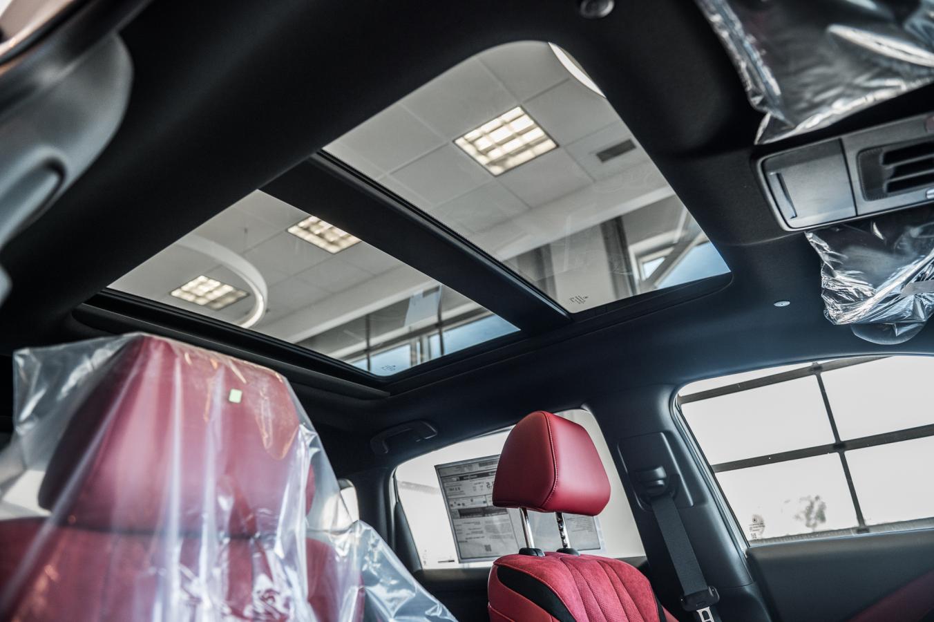 2025 Acura ADX - Image 33