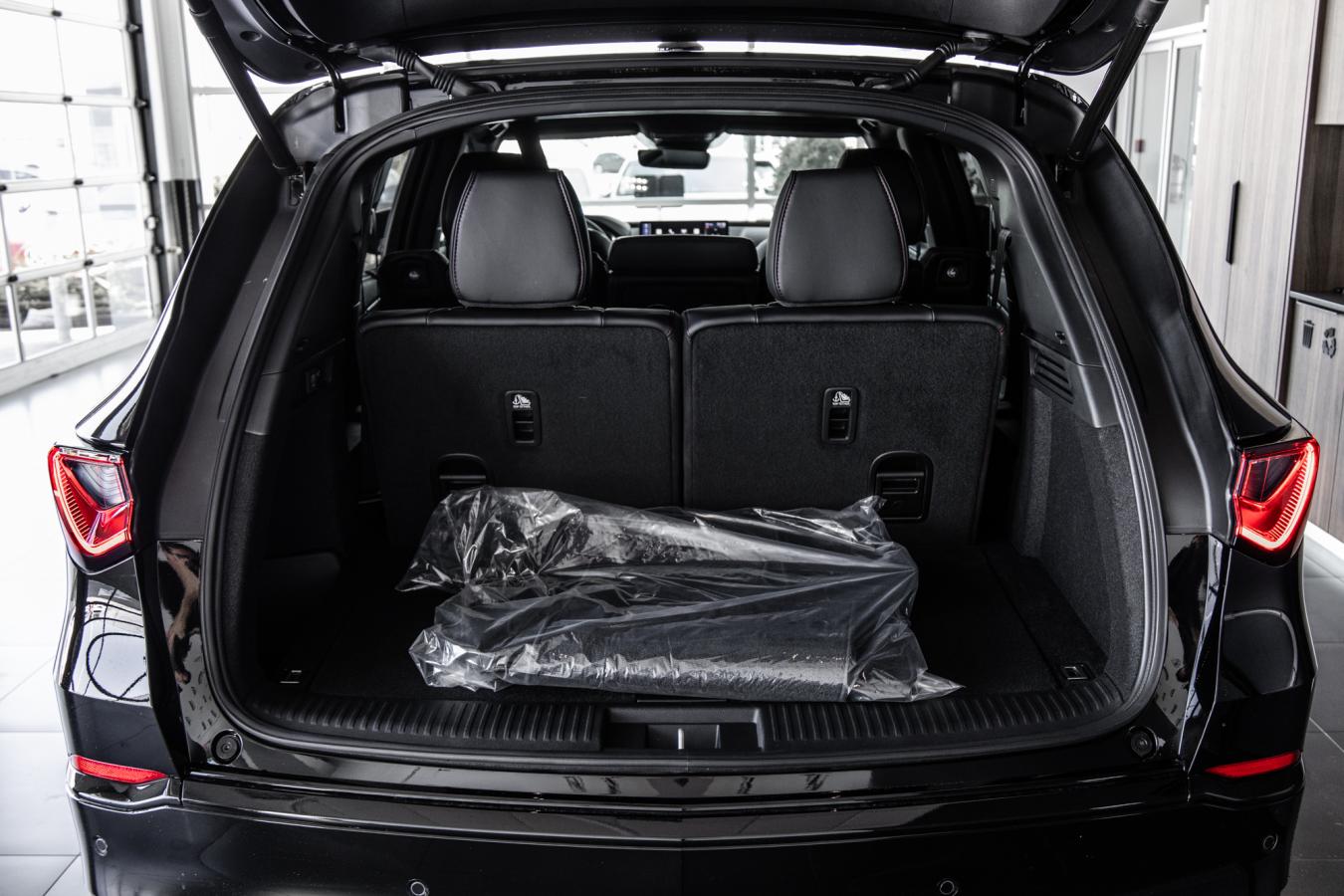 2026 Acura MDX - Image 11