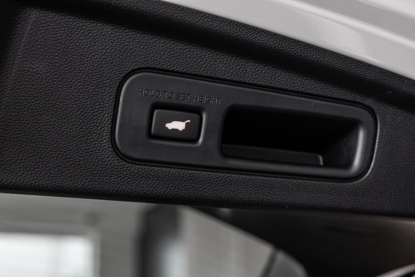 2026 Acura MDX - Image 12