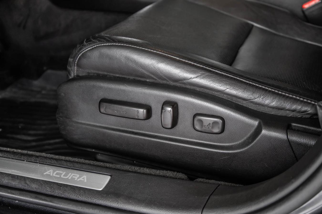 2015 Acura TLX - Image 12