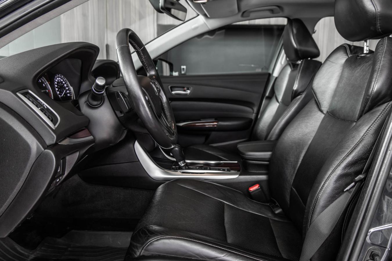 2015 Acura TLX - Image 13