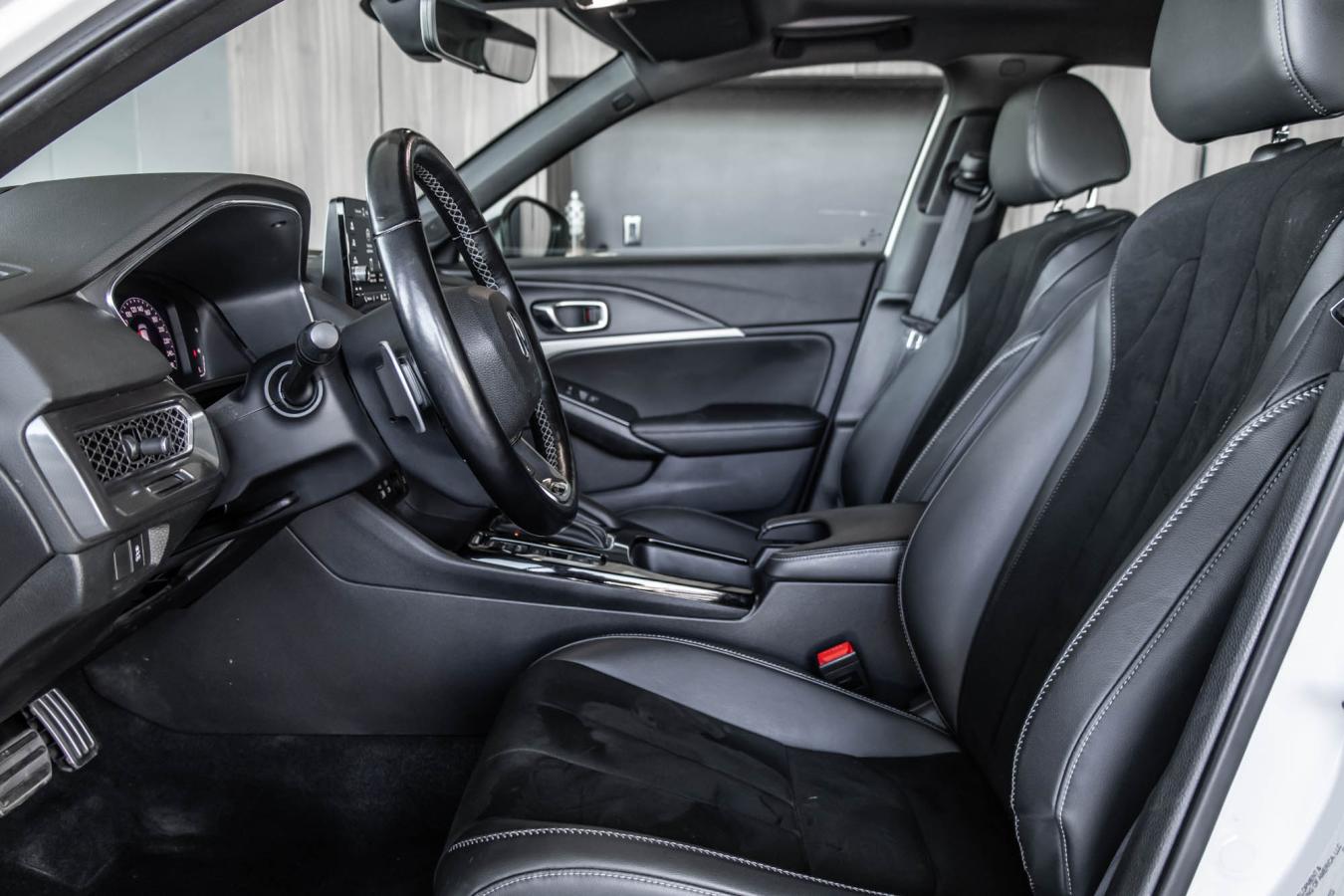 2023 Acura Integra - Image 14