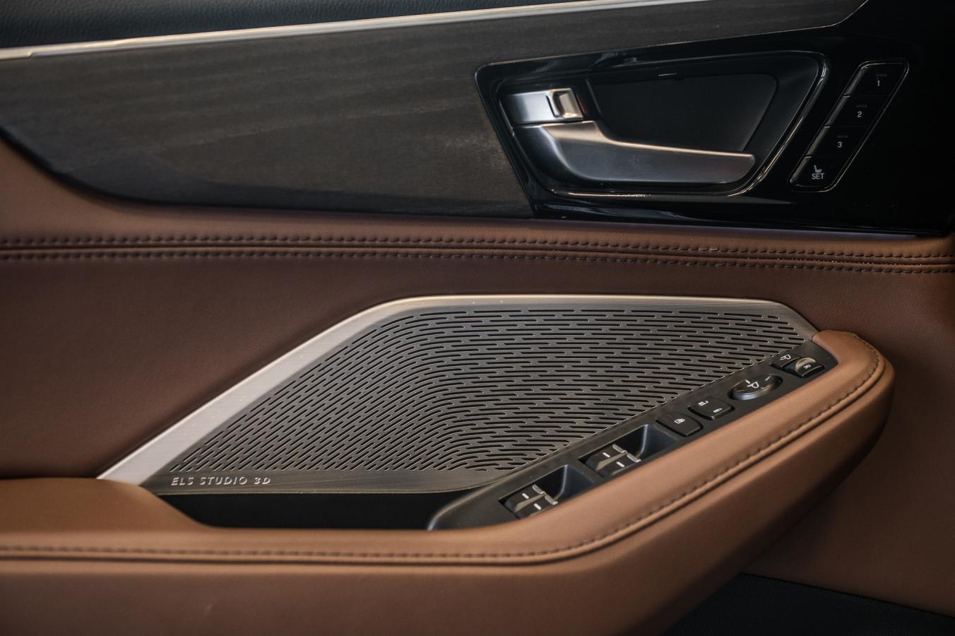 2023 Acura MDX - Image 13