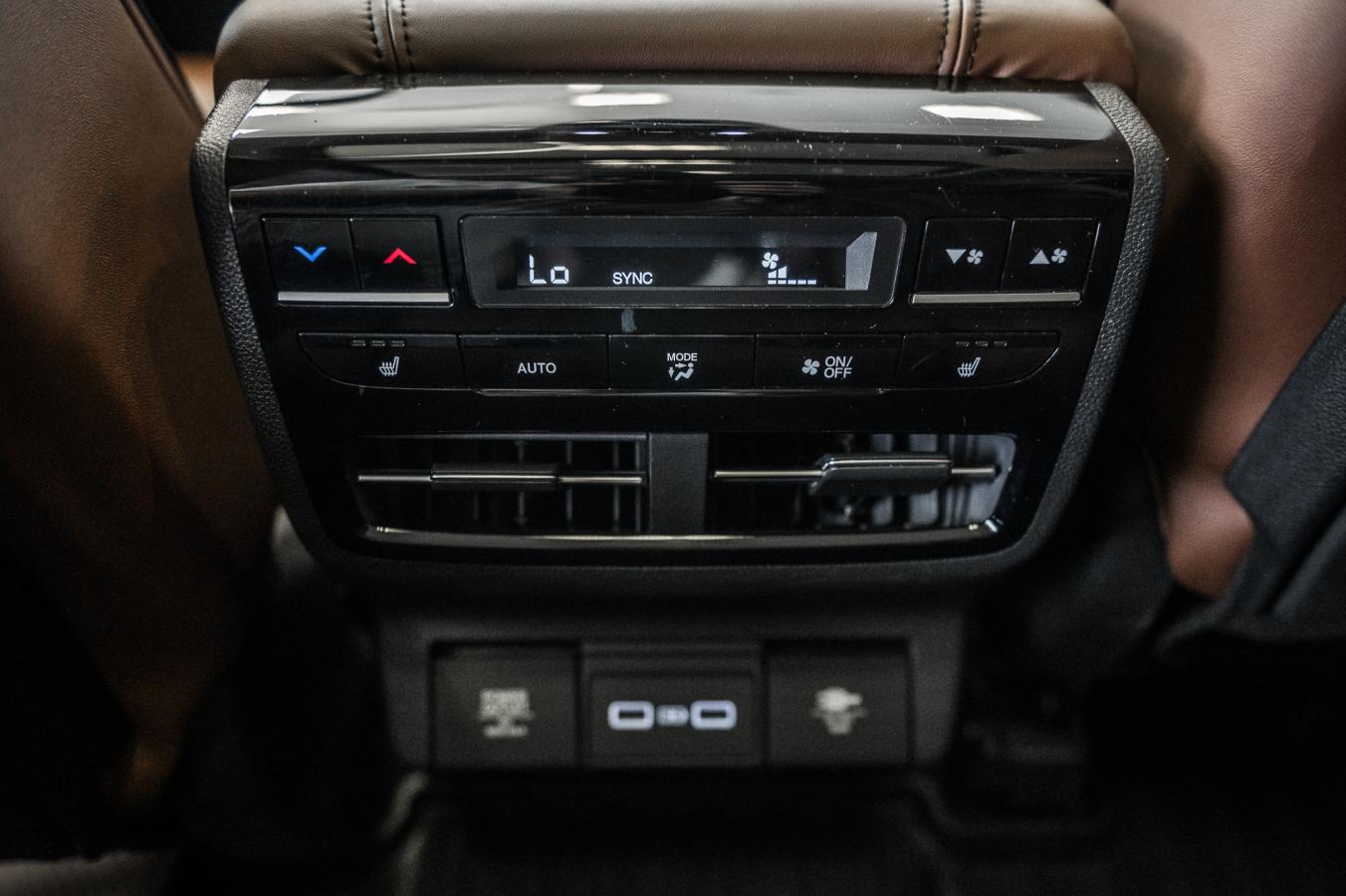 2023 Acura MDX - Image 31