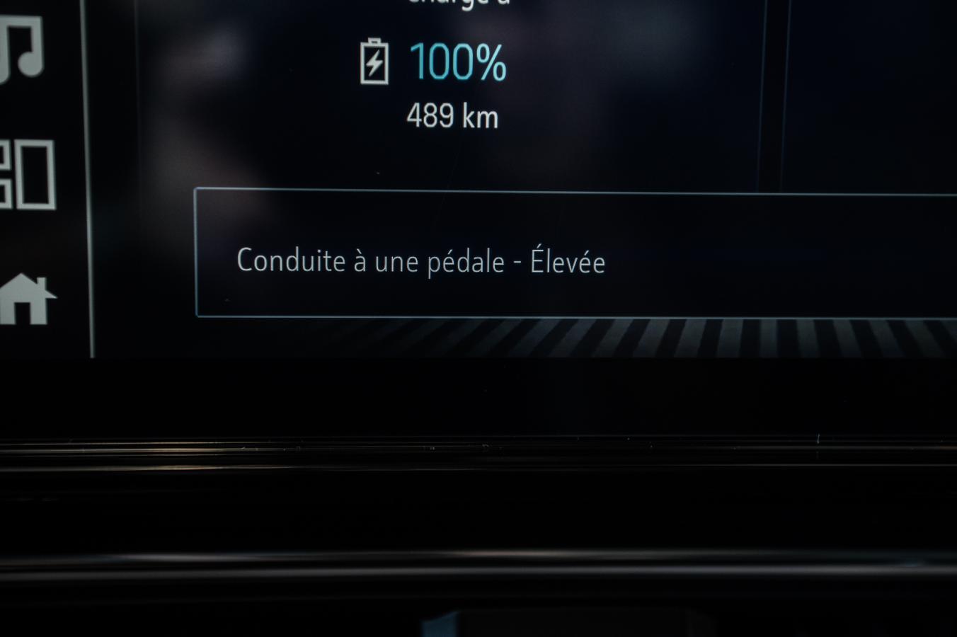 2024 Acura ZDX - Image 24