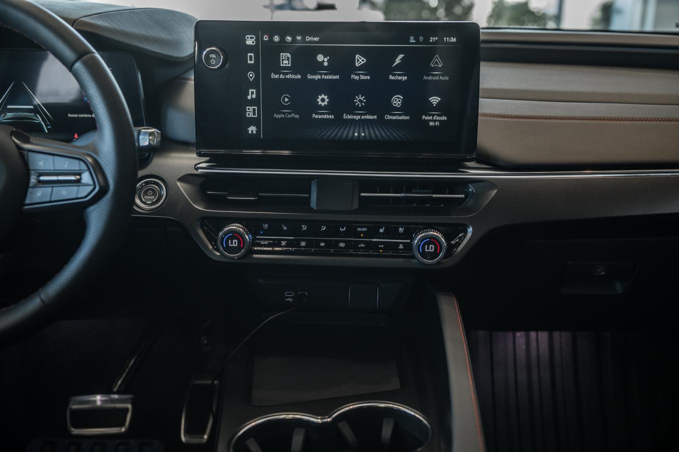 2024 Acura ZDX - Image 30