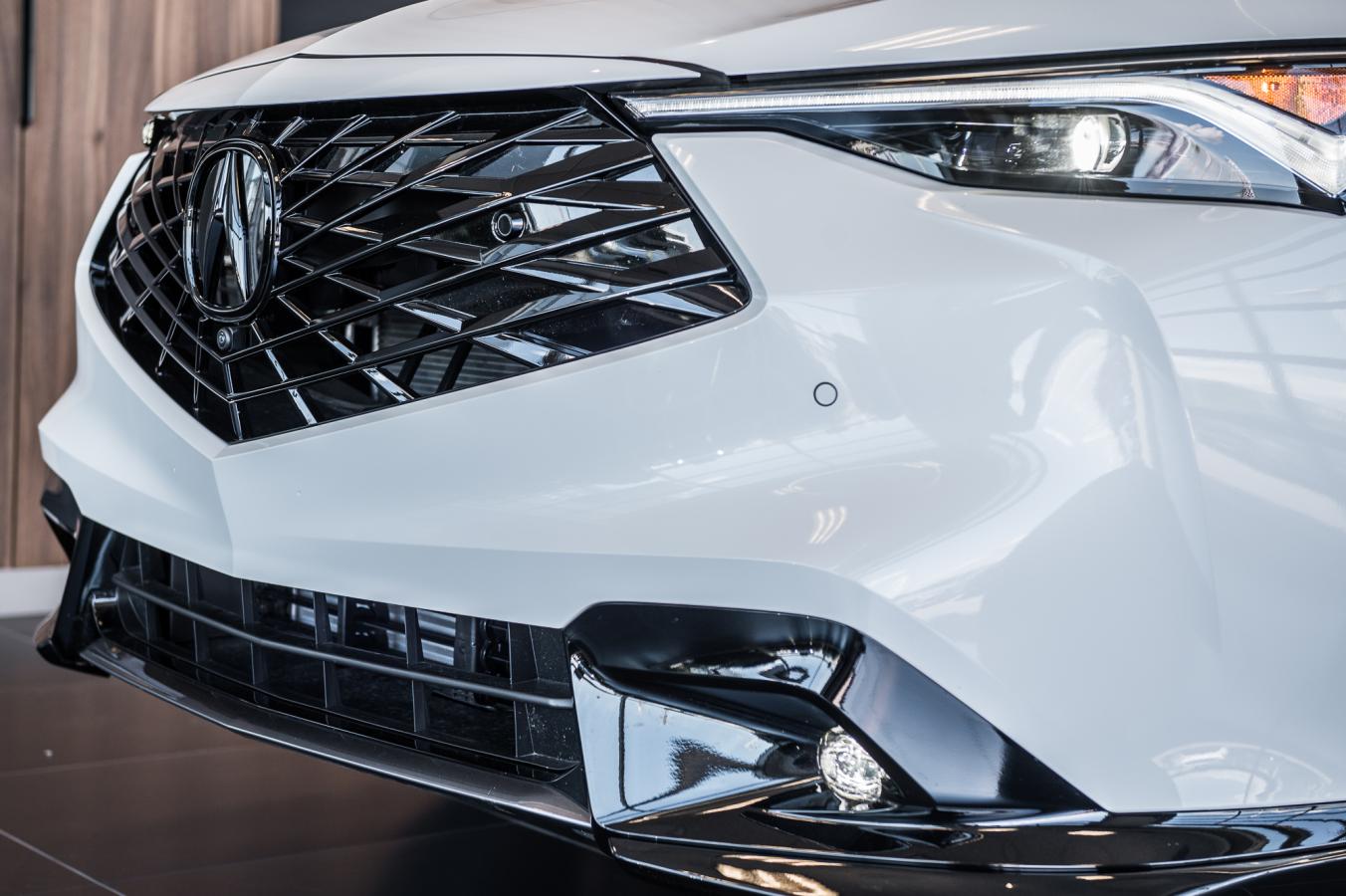 2025 Acura ADX - Image 4