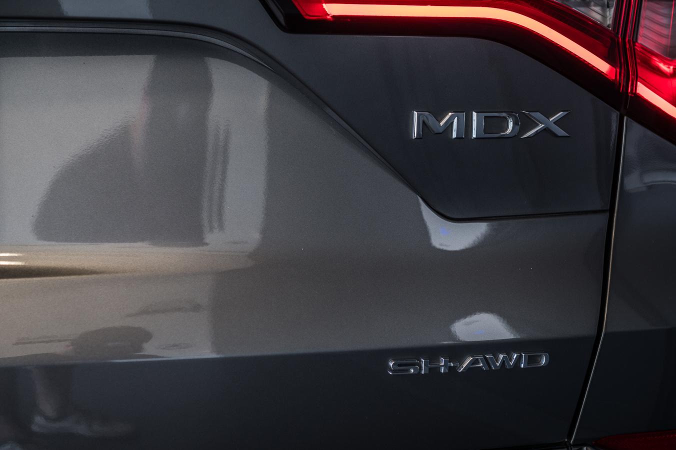 2023 Acura MDX - Image 8