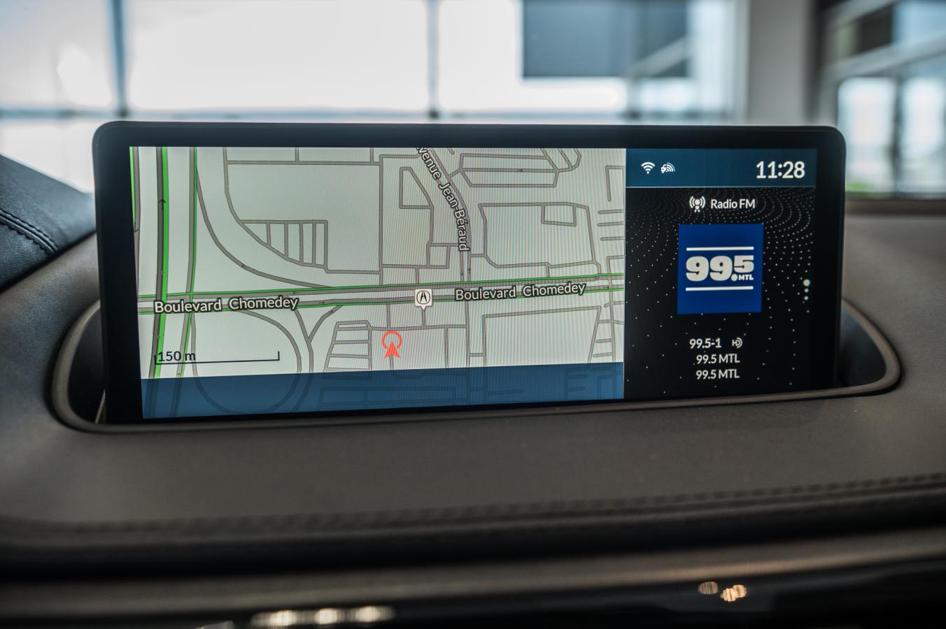 2023 Acura MDX - Image 22