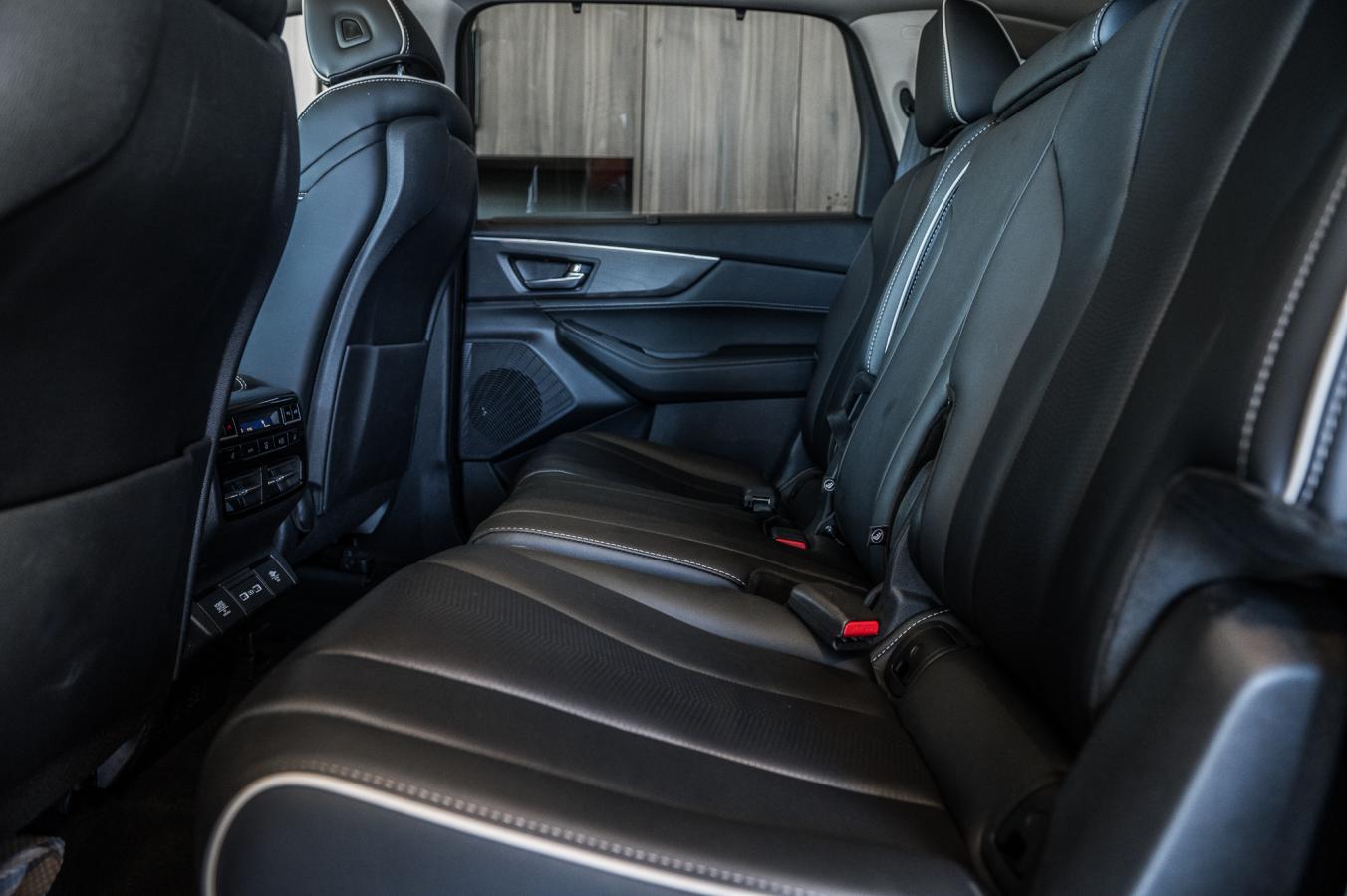 2023 Acura MDX - Image 29