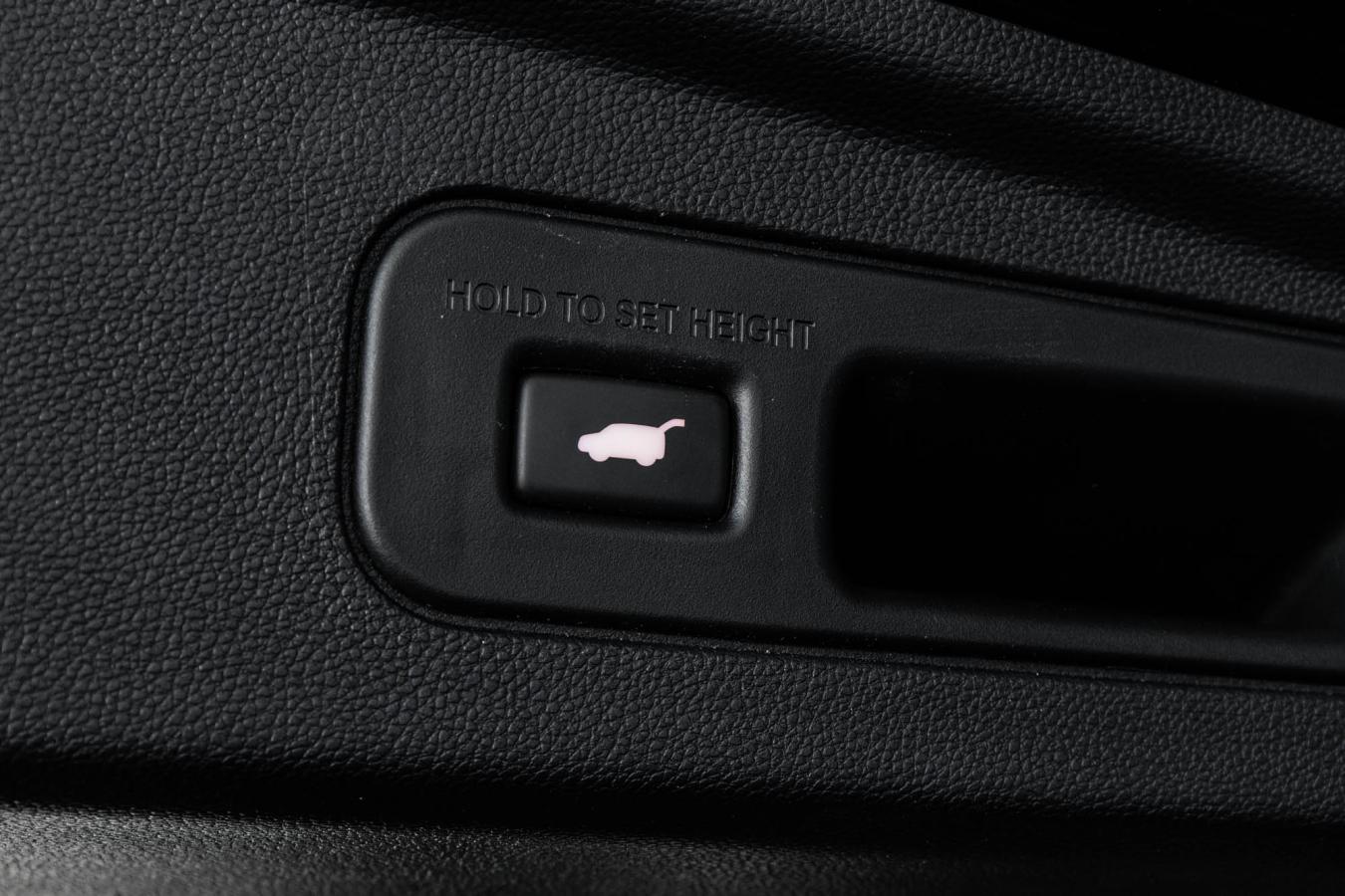 2024 Acura MDX - Image 13