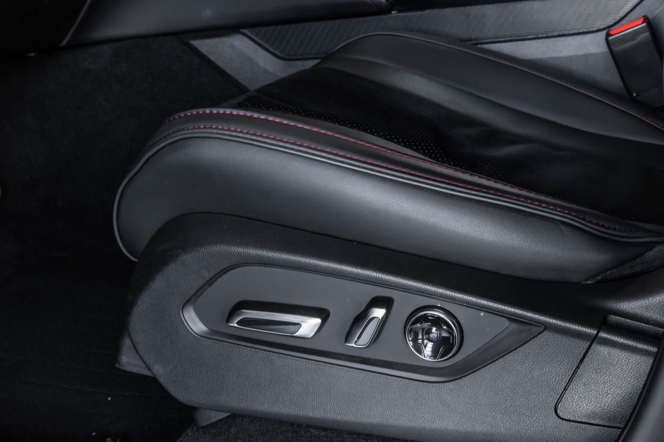 2024 Acura MDX - Image 15