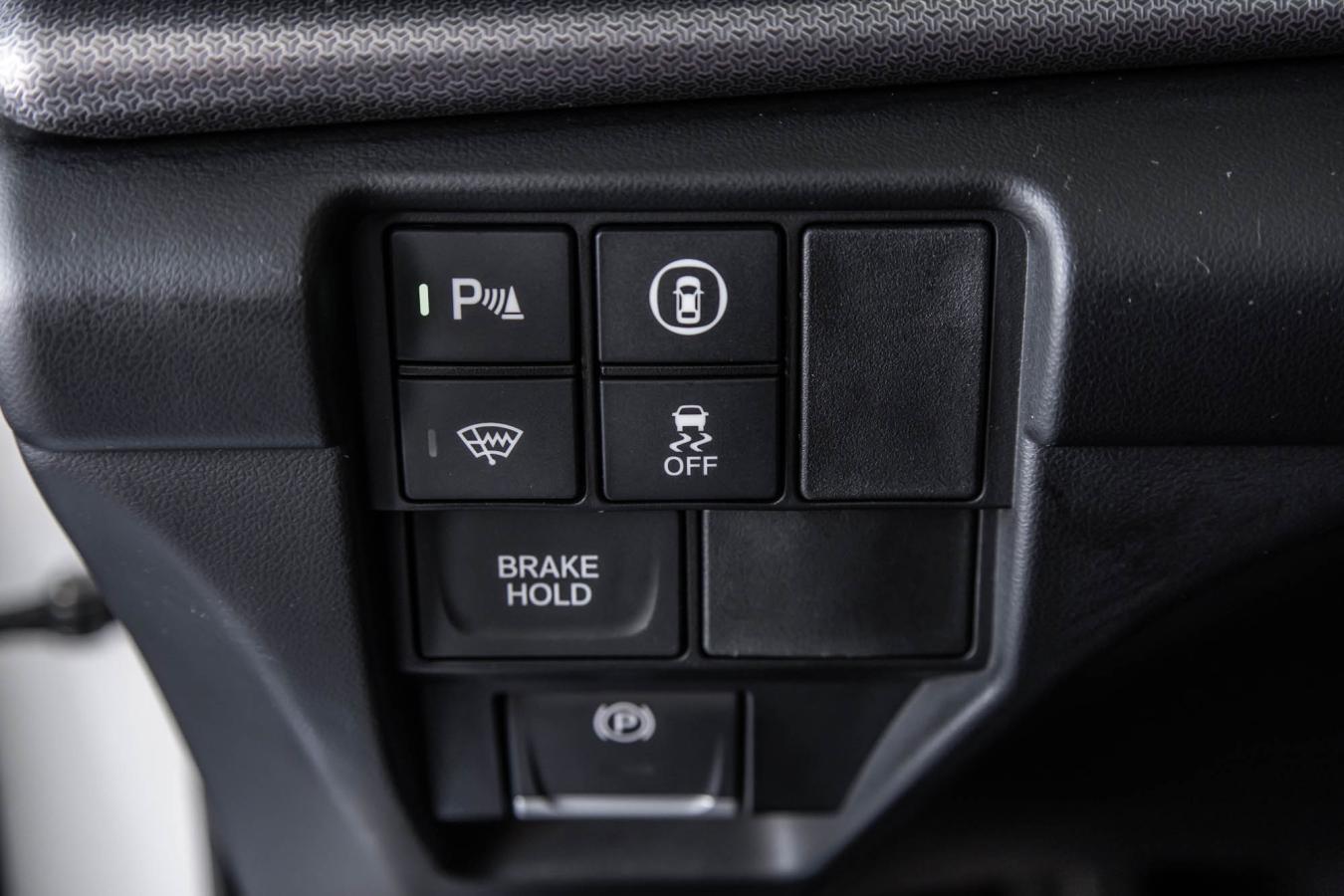 2023 Acura RDX - Image 17