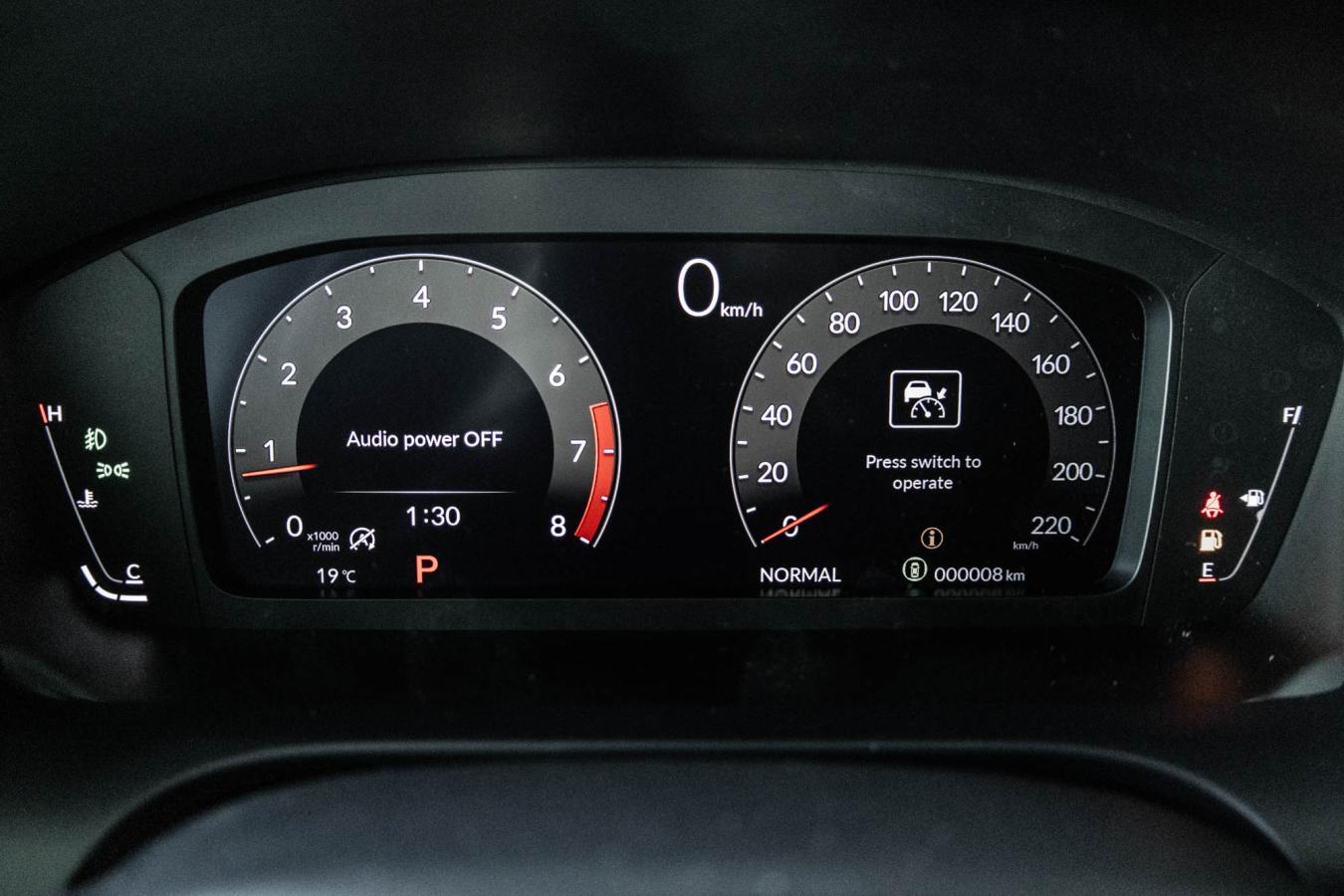 2025 Acura ADX - Image 21