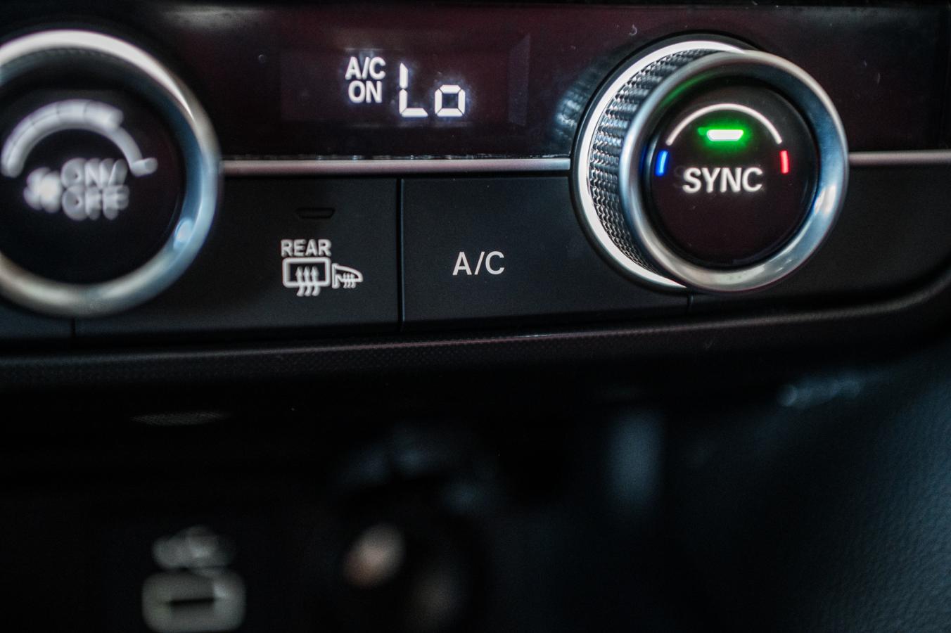 2023 Acura Integra - Image 25