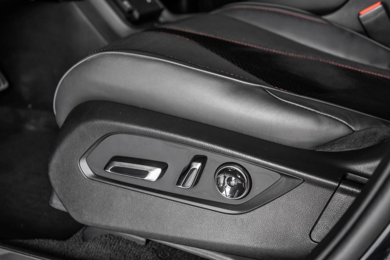 2024 Acura RDX - Image 14