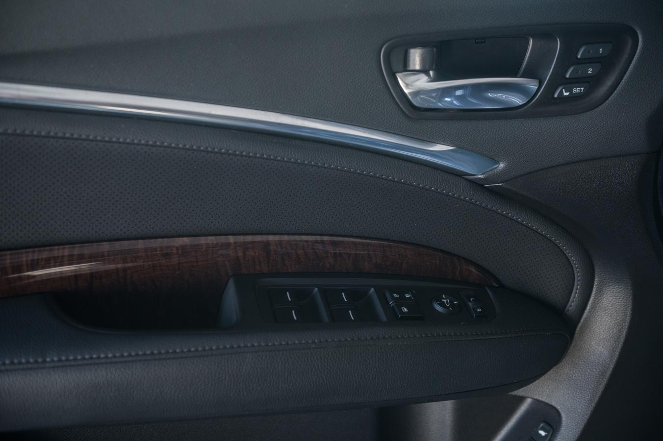 2020 Acura MDX - Image 12