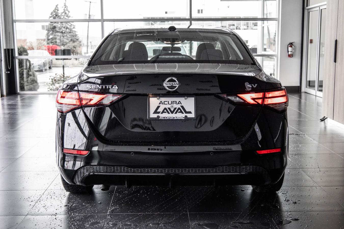 2021 Nissan Sentra - Image 7