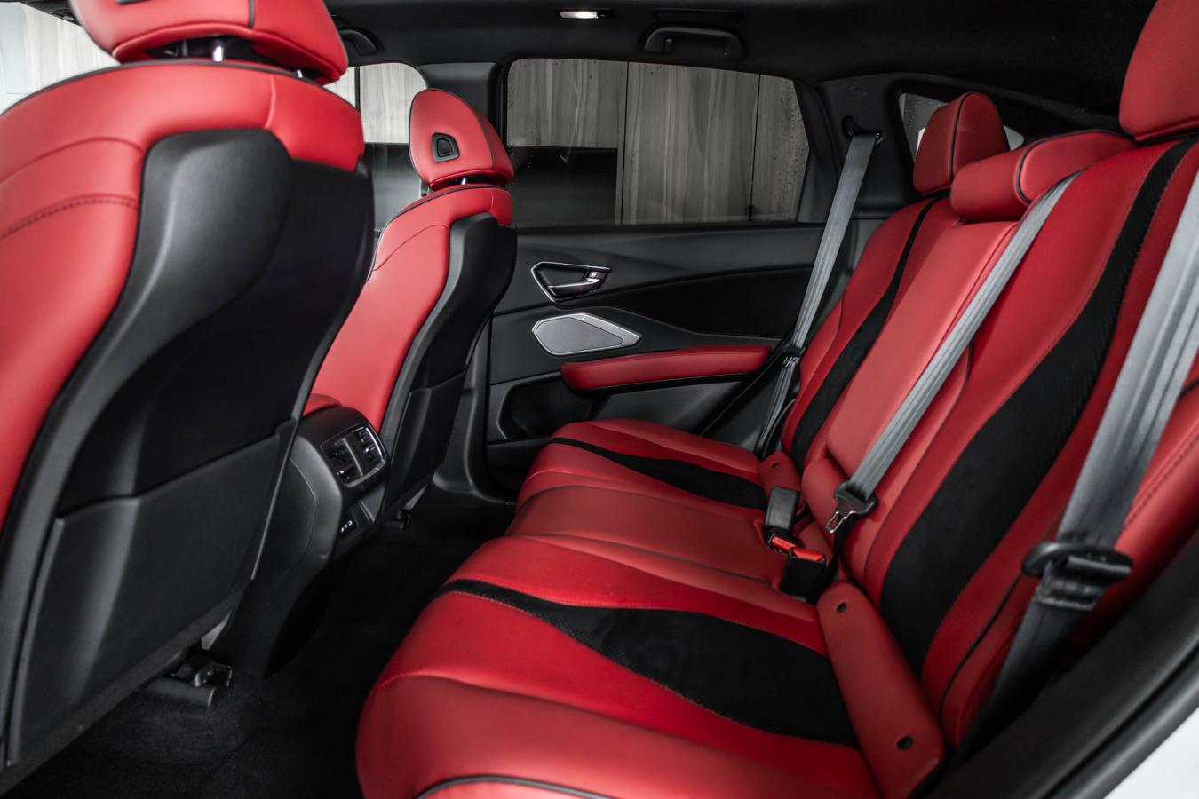 2023 Acura RDX - Image 32