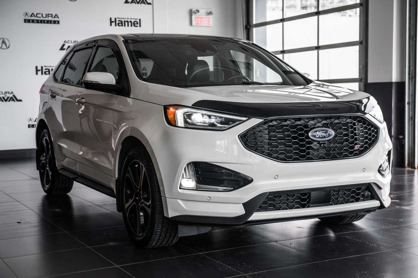2022 Ford Edge - Image 3