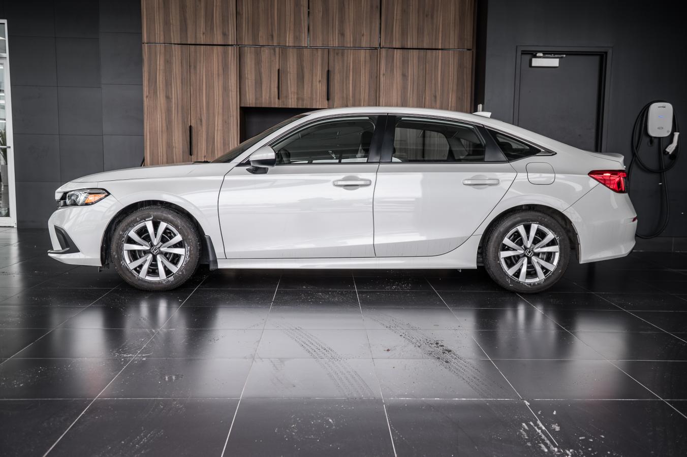 2023 Honda Civic - Image 6