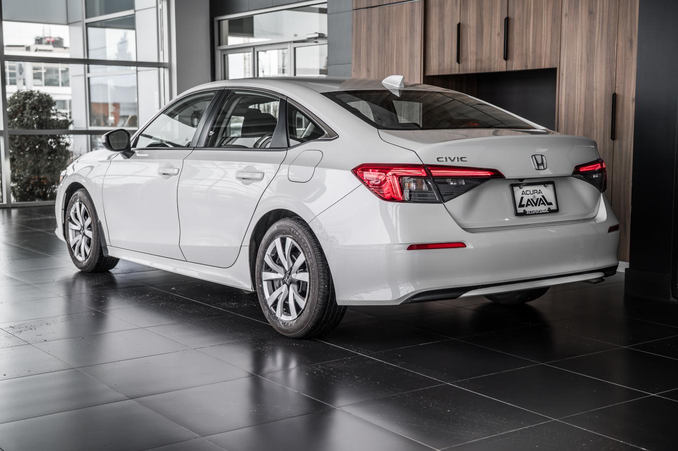 2023 Honda Civic - Image 7