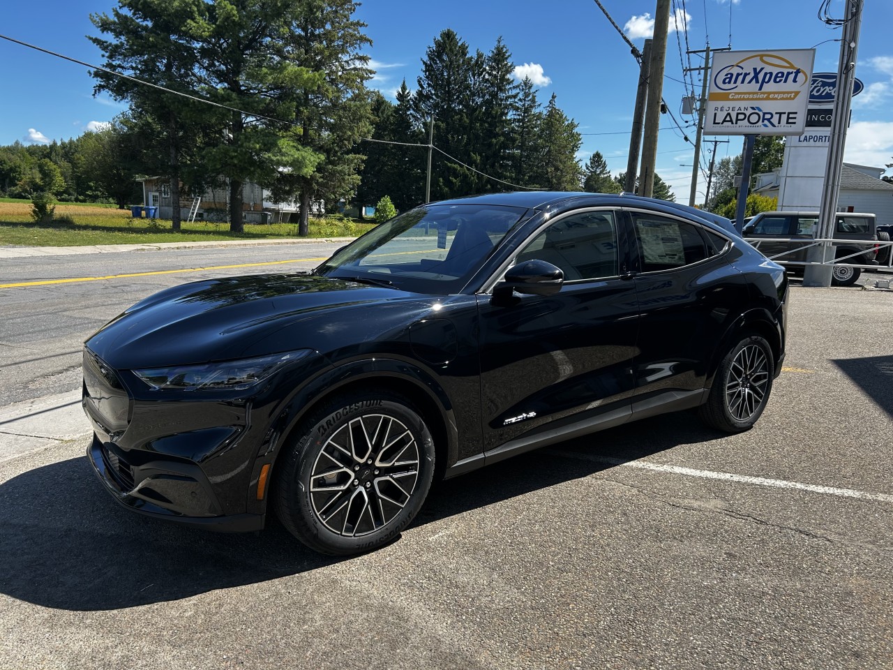 2025 Ford Mustang Mach-E - Image 3