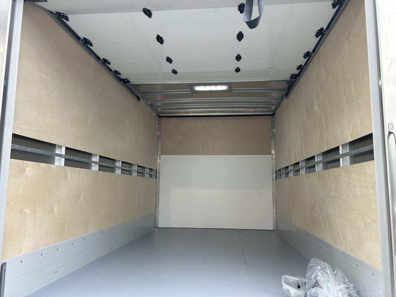 2024 Ford Transit fourgon tronqué - Image 6