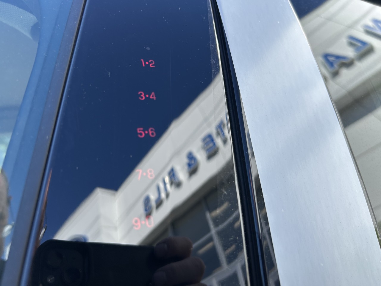 2025 Ford Mustang Mach-E - Image 15