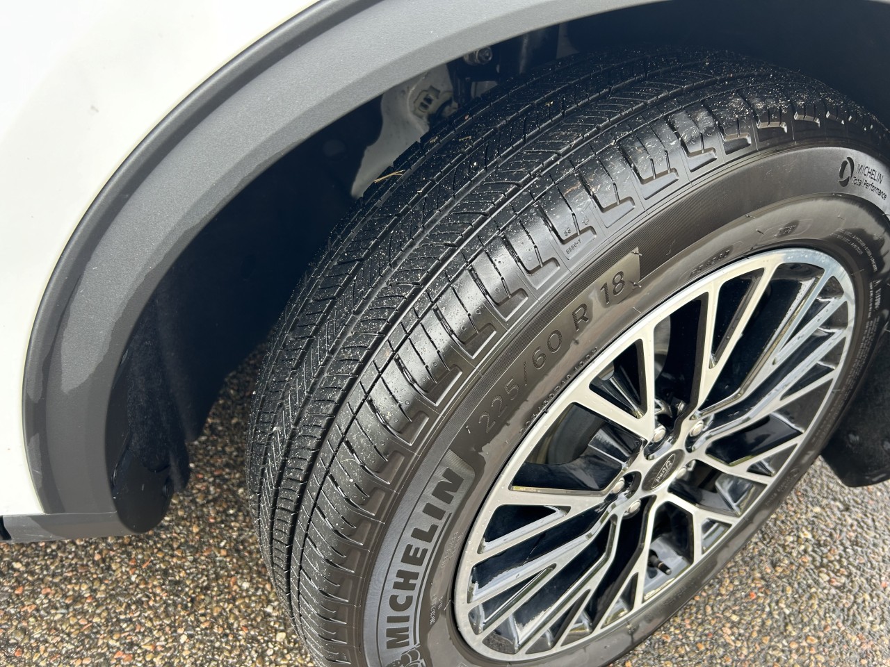 2023 Ford Escape - Image 14