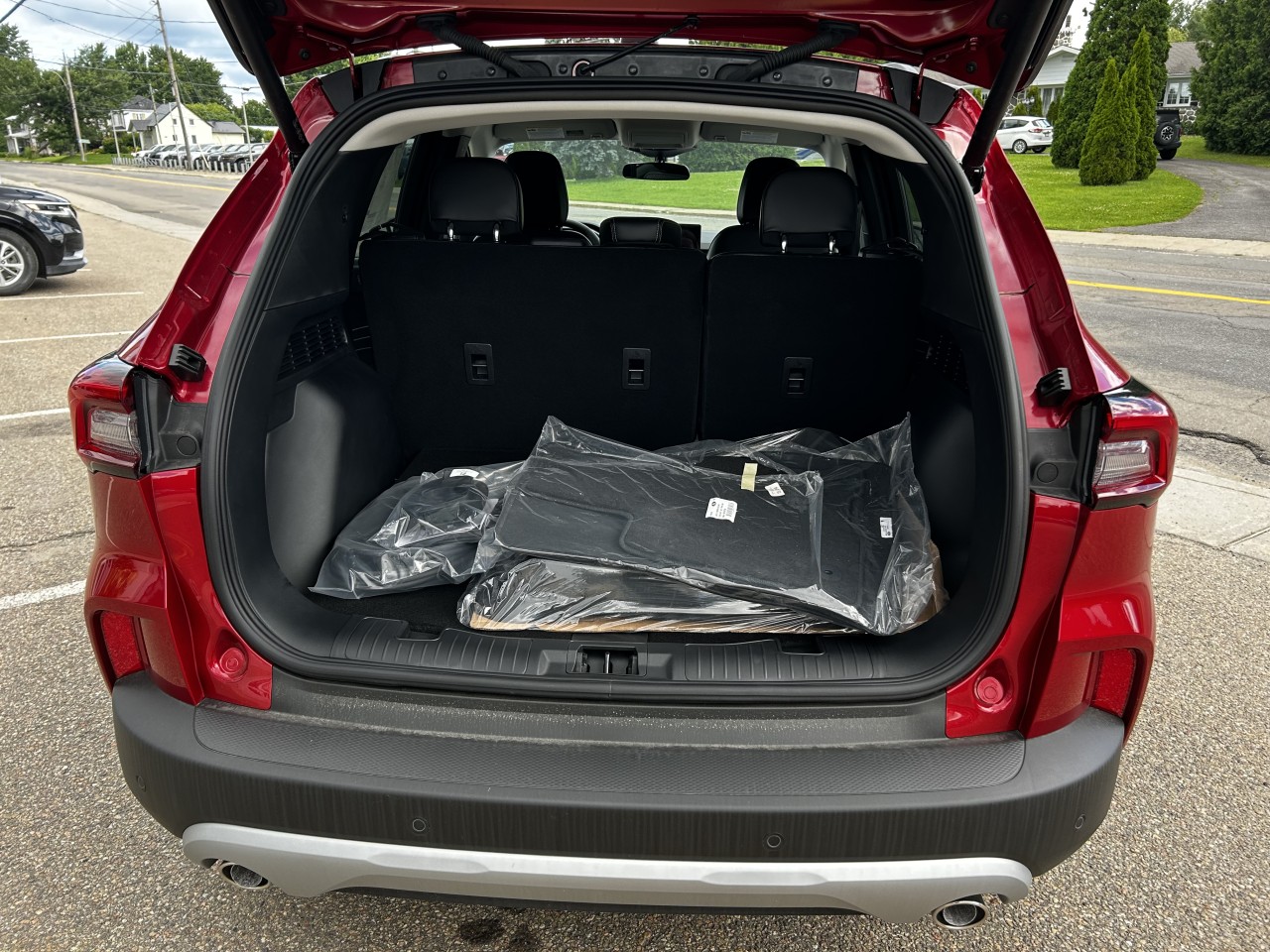 2025 Ford Escape - Image 6