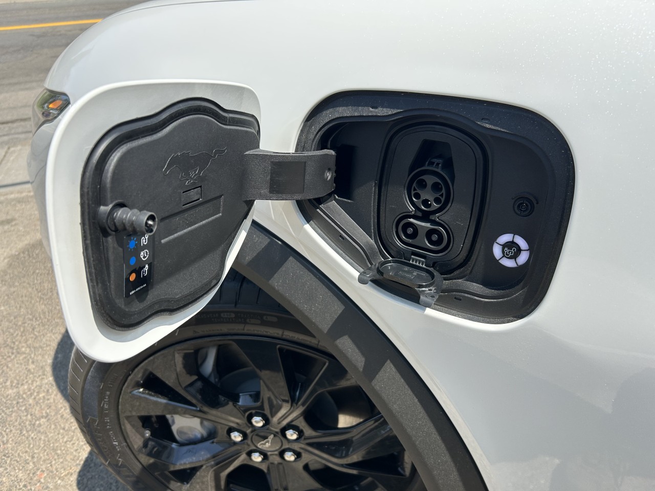 2024 Ford Mustang Mach-E - Image 12