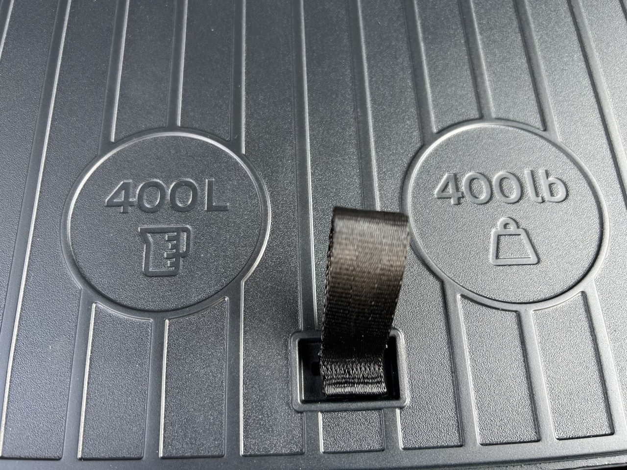 2025 Ford F-150 Lightning - Image 14