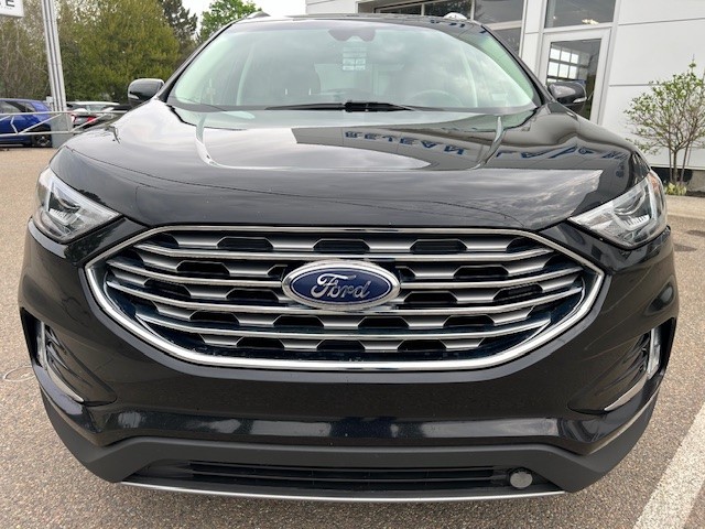 2019 Ford Edge - Image 11