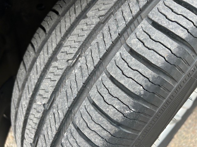 2019 Ford Edge - Image 13