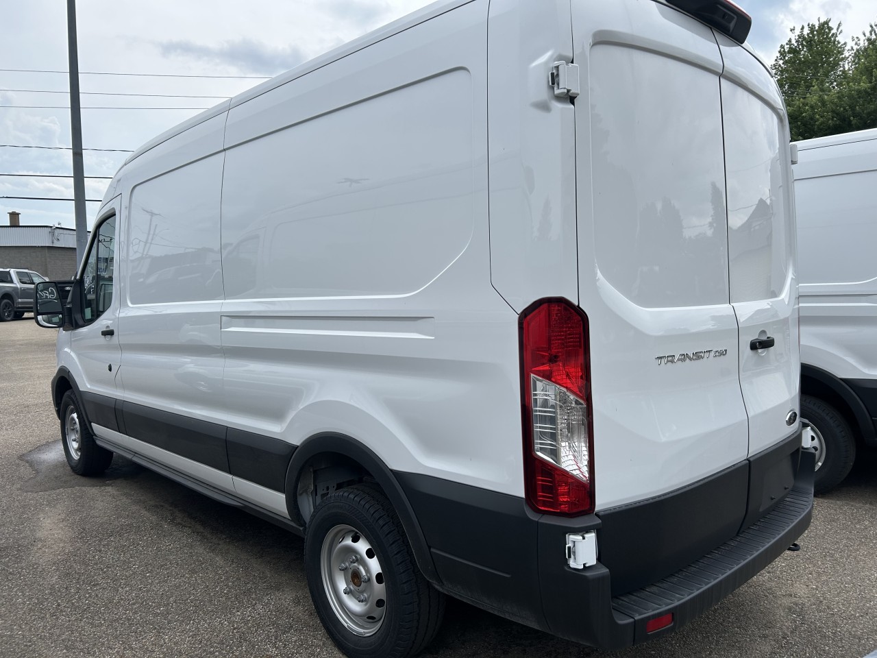 2025 Ford Transit fourgon utilitaire - Image 5